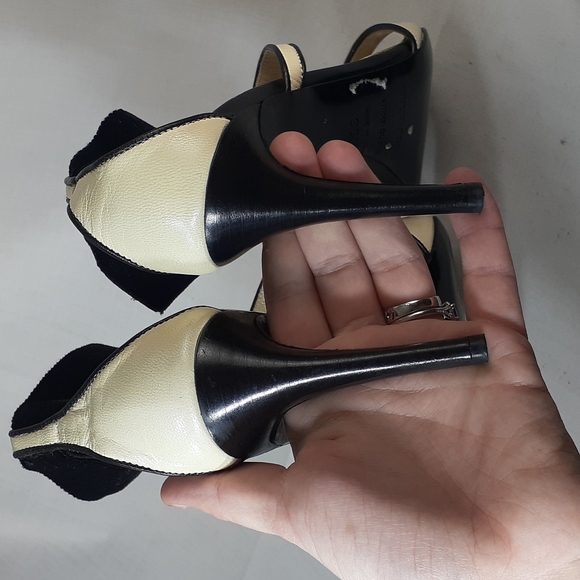 Sergio Rossi cream and black leather heels size 36.5 size 6.5 - Picture 8 of 10